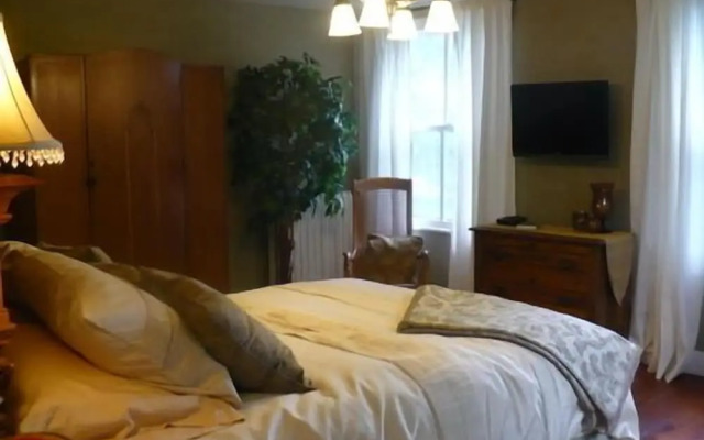 Copper Dreams Bed and Breakfast