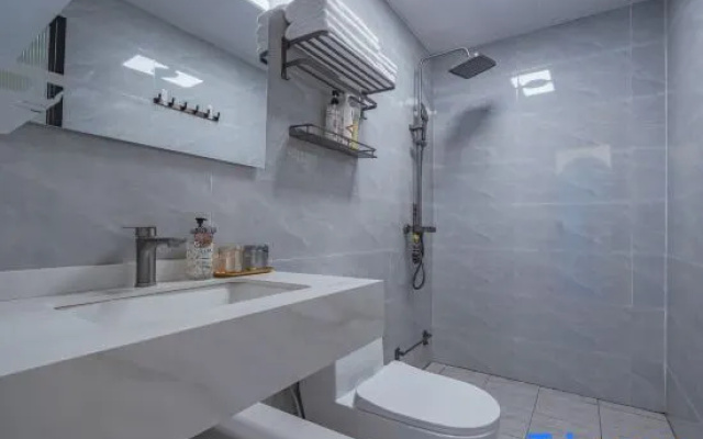 Qingshanyu Designer Seaview Homestay – Bathroom – Dali