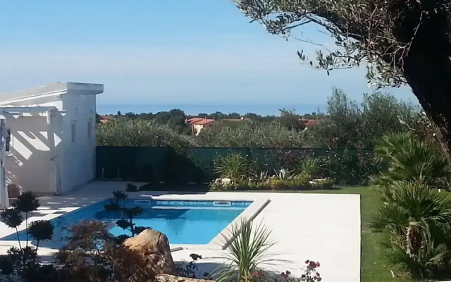 Villa Anamarija