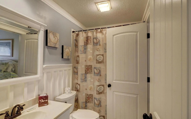 Lighthouse Tennis 2407