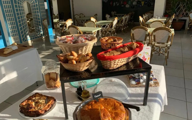 Hôtel Les Sables - Urban Style - by Logis Hotels