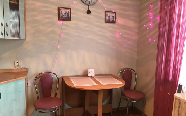 Vasylia Stusa 3 CityRooms