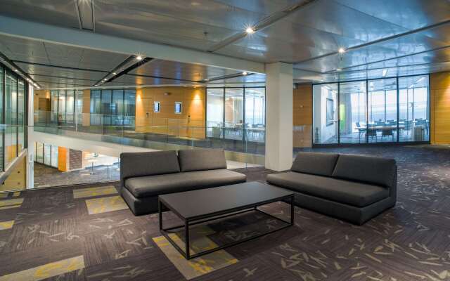 Radisson Blu Waterfront Hotel