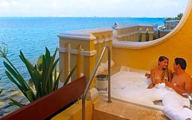 Pristine Garden Suite - Best of Cancun