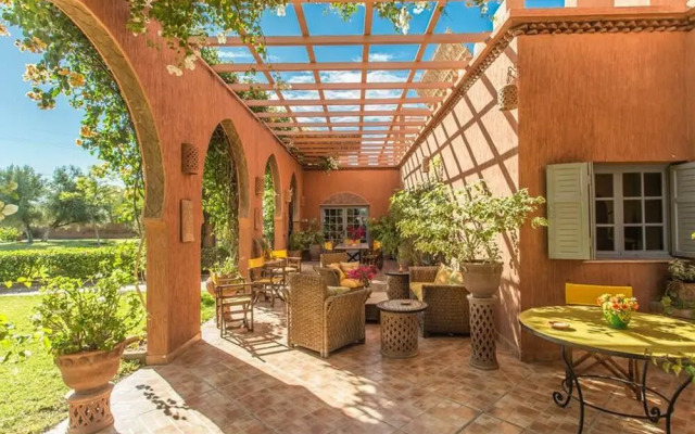 Villa les Oliviers 2 Bedrooms - A Setting of Tranquility