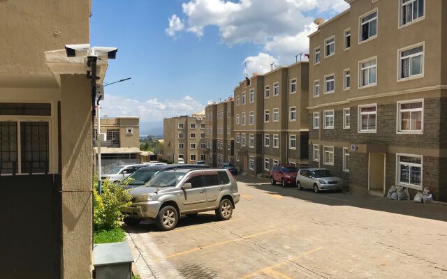 Milimani Executive Suites With Pool