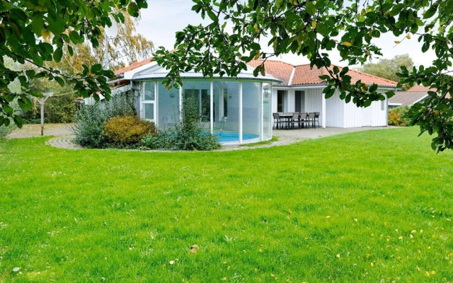 8 Person Holiday Home in Juelsminde-by Traum