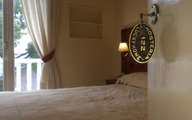Hosteria Lucky Home