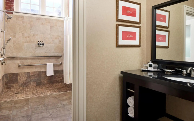 Craddock Terry Hotel, Lynchburg, a Tribute Portfolio Hotel