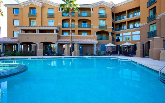 Holiday Inn Phoenix - Chandler, an IHG Hotel