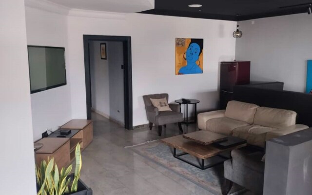 The Crib-Artist Residence