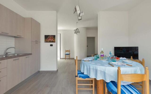 Dodger House by BarbarHouse