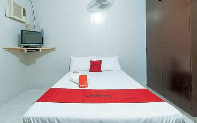RedDoorz @ the V'Jour Hotel Angeles