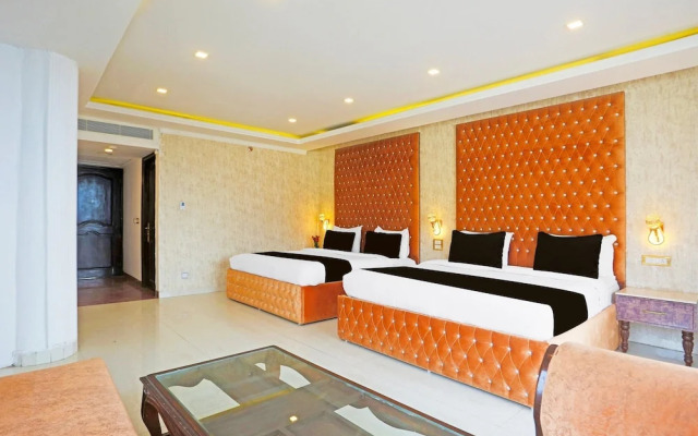 Stylish Room With Mesmerizing View Dharamshala