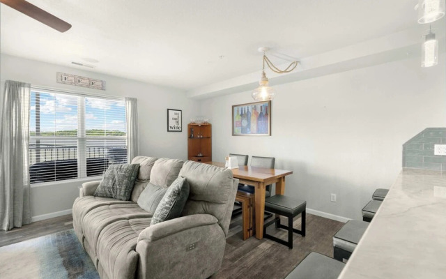 Seascape Cove Waterfront!