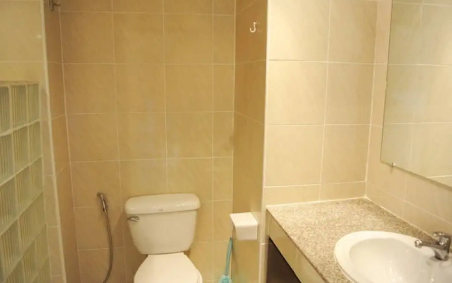 View Talay 5 Studio Apartment - Close to the Beach