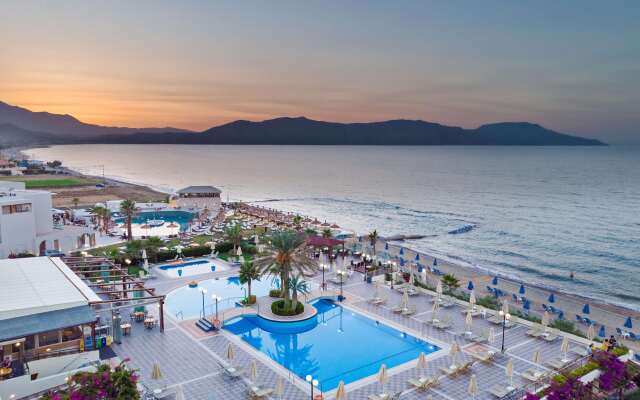 Hydramis Palace Beach Resort