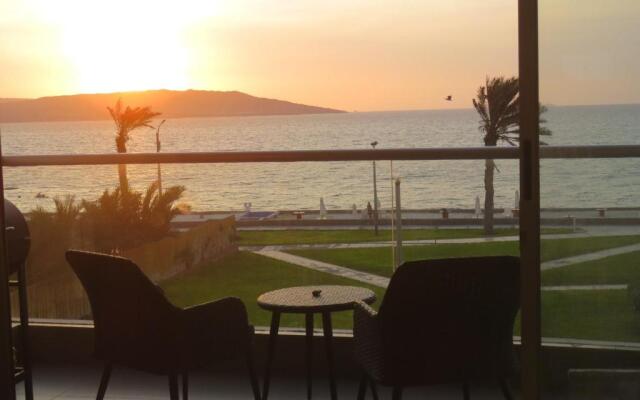 Sol de Paracas Apart Hotel