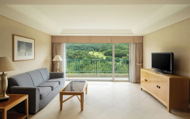 Oakvalley Resort