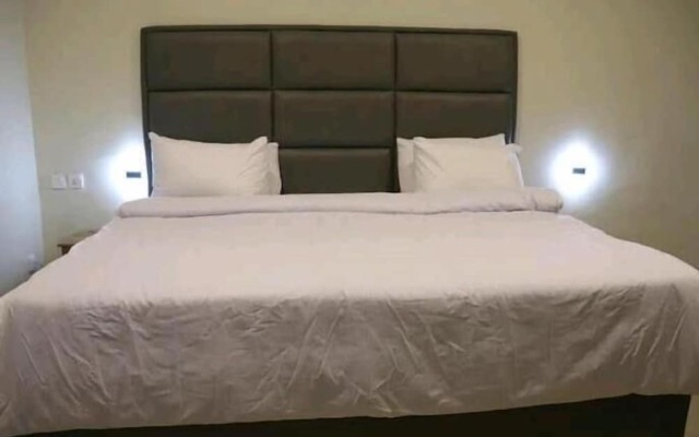 Bronx Suite by Jaynice Homes Lekki
