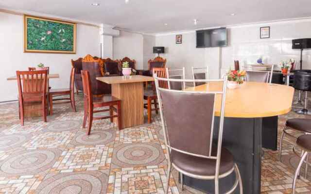 OYO 3245 Srikandi Family Residence