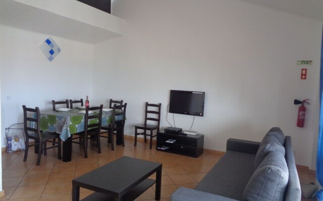 Vilamagna by Algarkasa