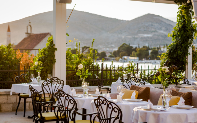 Hotel Brown Beach House & Spa