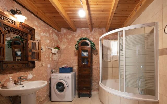 Silver Gem Villa With Private Pool