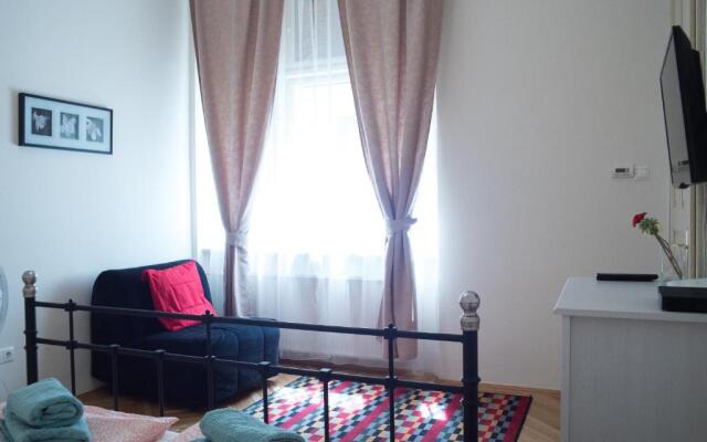 Friendly home in the center