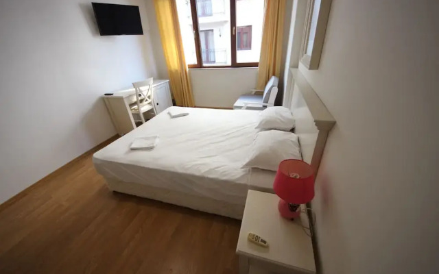 Menada Sun Apartments