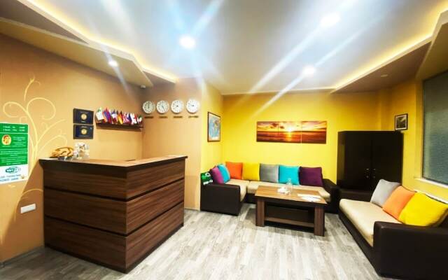 Domino Yerevan Hostel & Tours