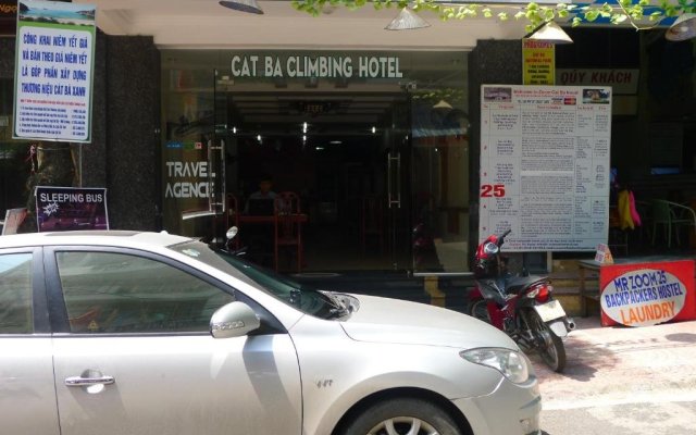Cat Ba Climbing Hotel