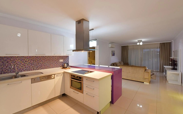Royal Palm Residence