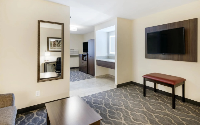 Country Inn & Suites by Radisson, Grandville-Grand Rapids West, MI
