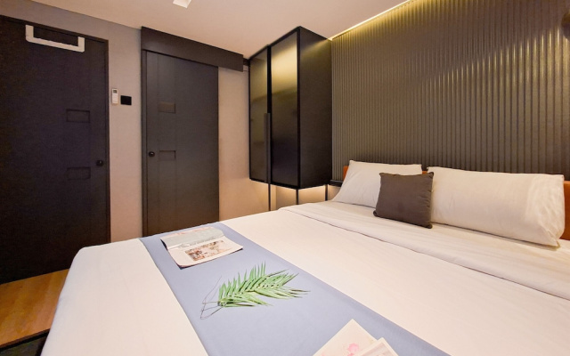 Industrial Modern 1Br Loft At Apartment Collins Boulevard – Guest Rooms – Tangerang