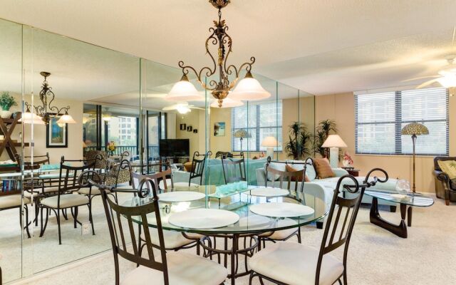 Gulf and Bay Club by Vtrips