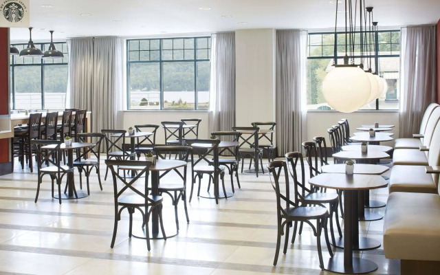 Courtyard by Marriott Lake George