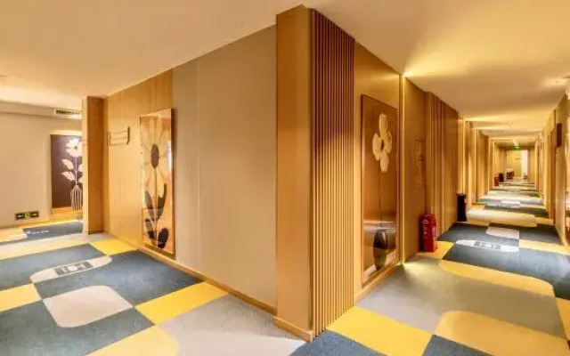 Haifanxing Chain Hotel (Jiutong Branch)