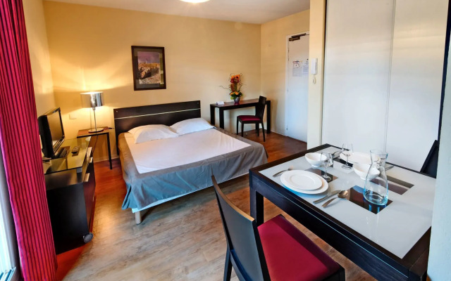 Appart Hotel Odalys City Antibes Olympe
