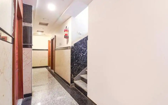 Fabhotel Royal Aanandam