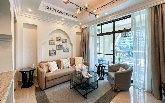 HiGuests - Souk Al Bahar