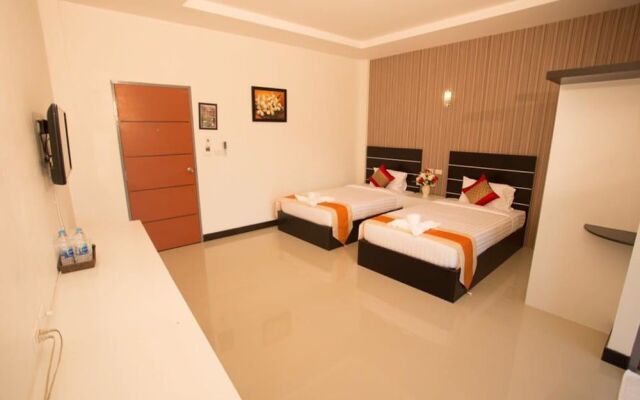 Phuthan Hotel