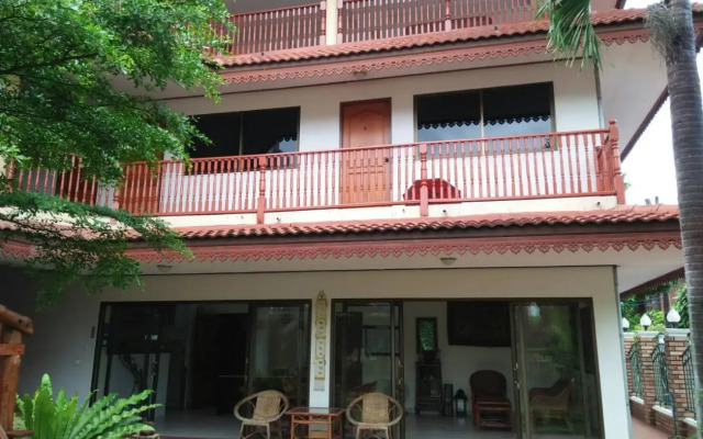 Villa Oranje