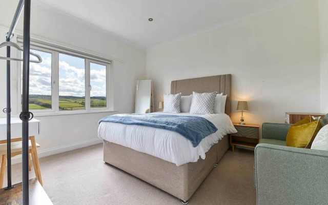 Host Stay Strathview