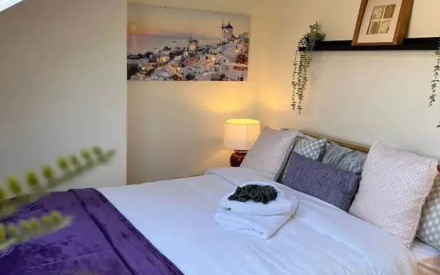 Beautiful 4 Bed House in Sheffield