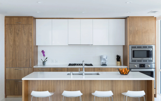 Level Furnished Living
