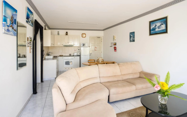 Apollonia Holiday Apartments
