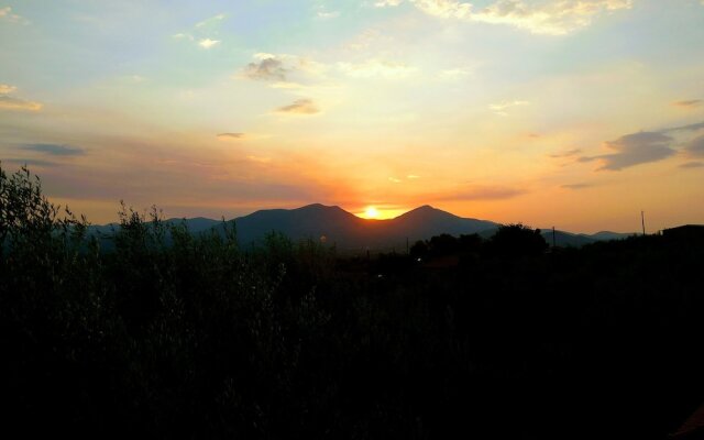 Beautiful & Cosy 5-bedroom Villa - Peloponnese