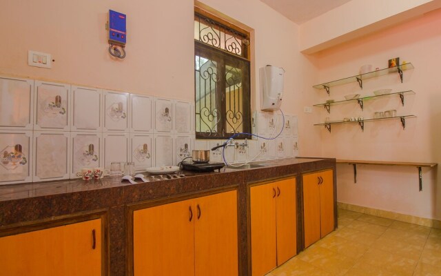 OYO 17429 Home Spacious 4 BHK Villa Parra