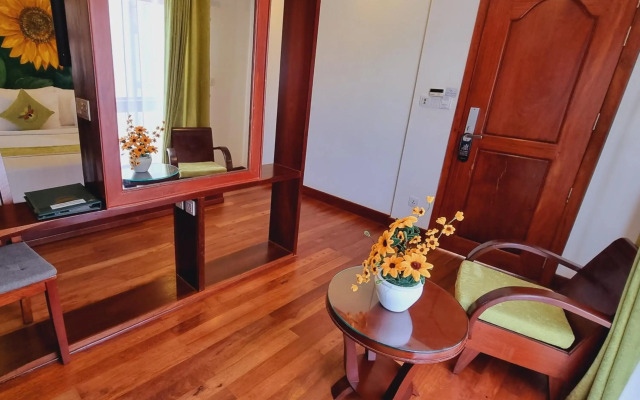 Vid Angkor Boutique